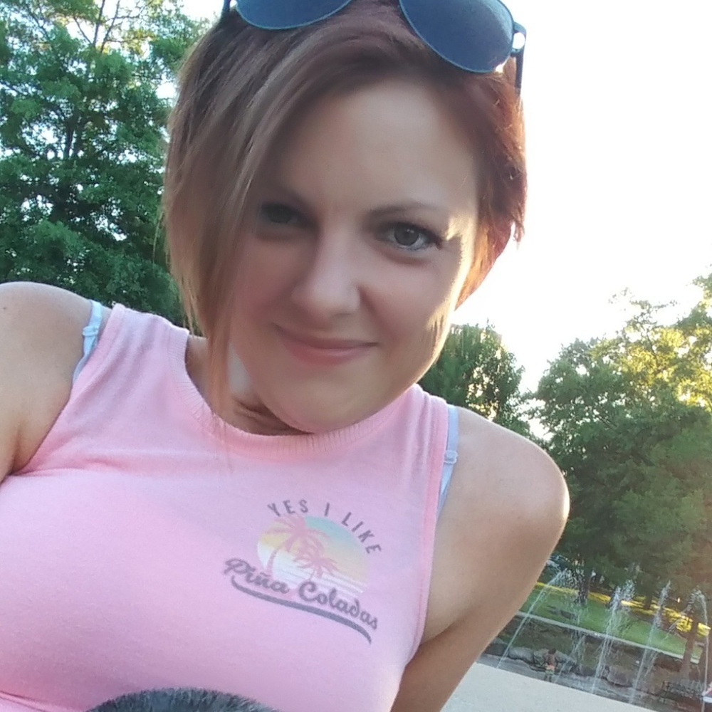 Meet your Posher, Lindsey